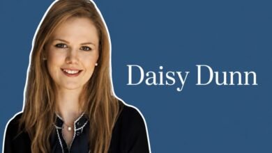 Daisy Dunn